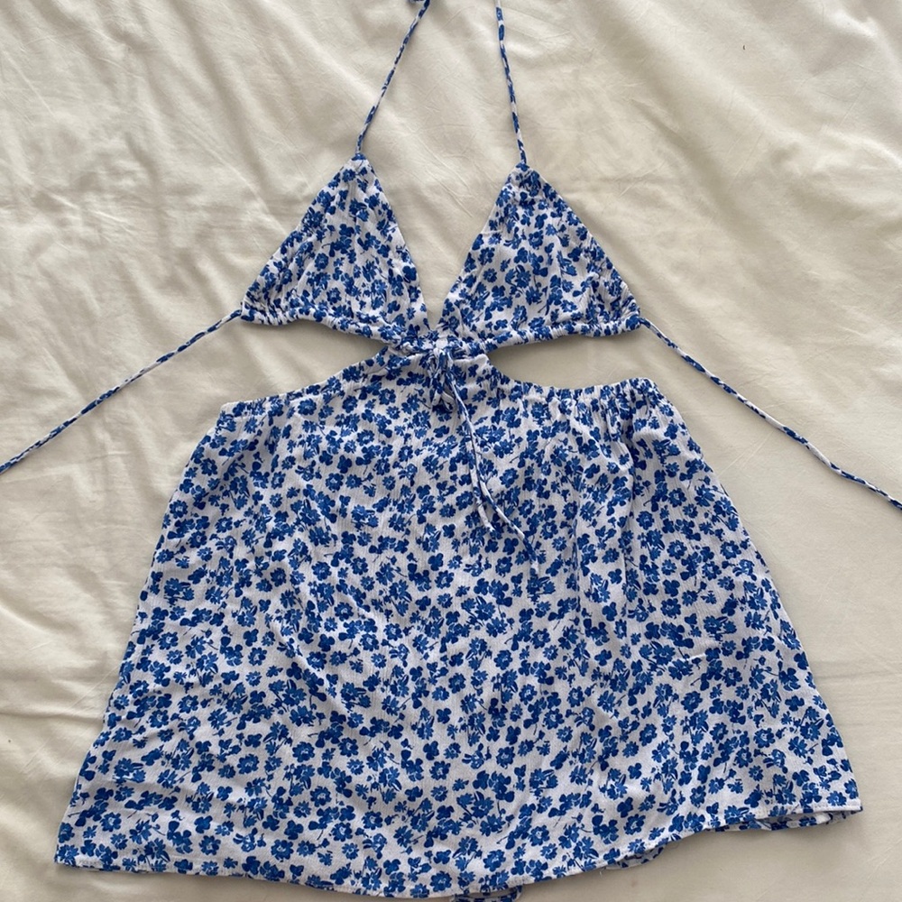 White & Blue Floral Tie Summer Dress
